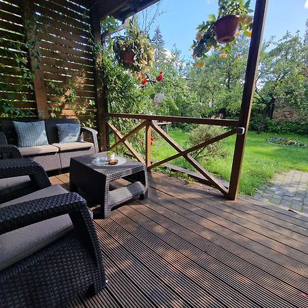 Boutigue City House With Terrace And Garden Free Parking ريغا المظهر الخارجي الصورة